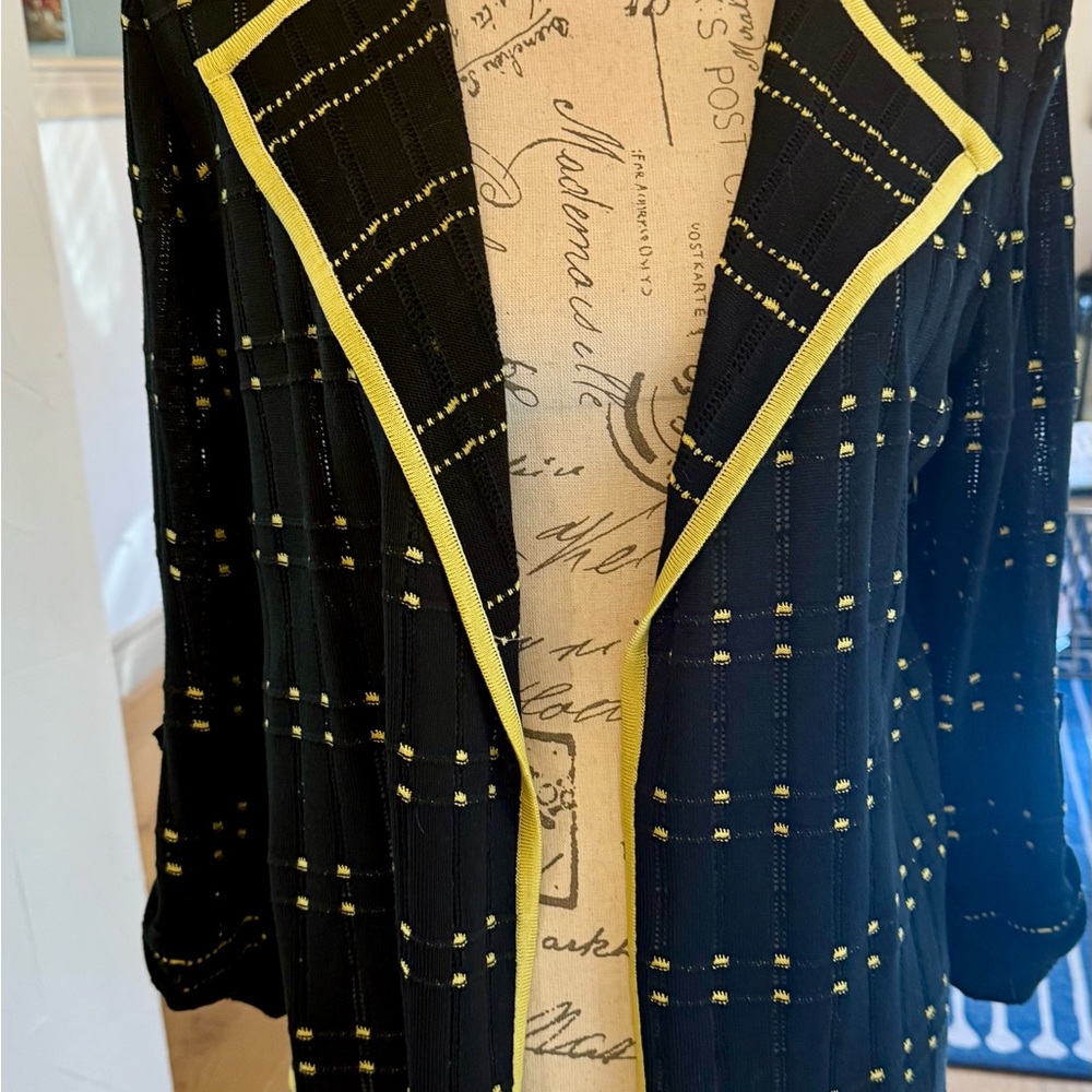 Ming Want Black and Yellow Women's Jacket